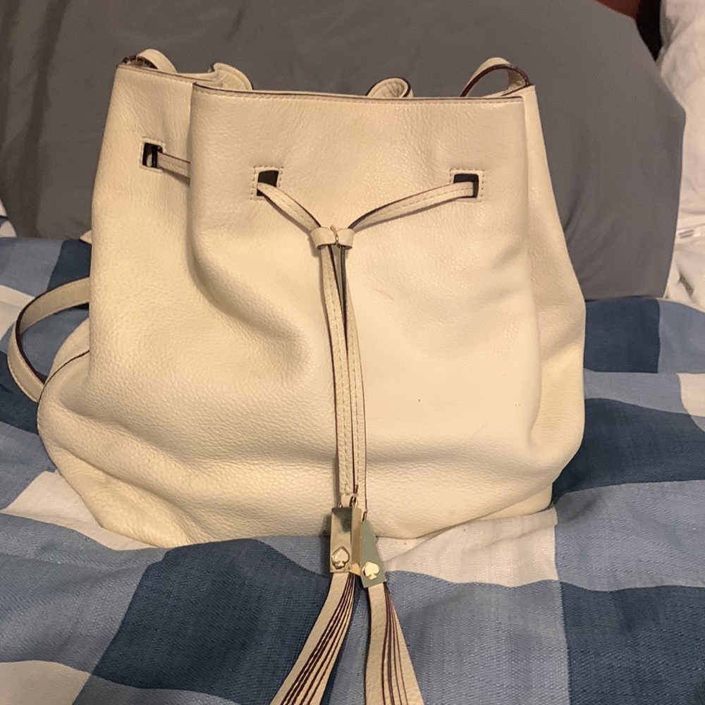 Kate spade ivory cooper grey street bucket bag